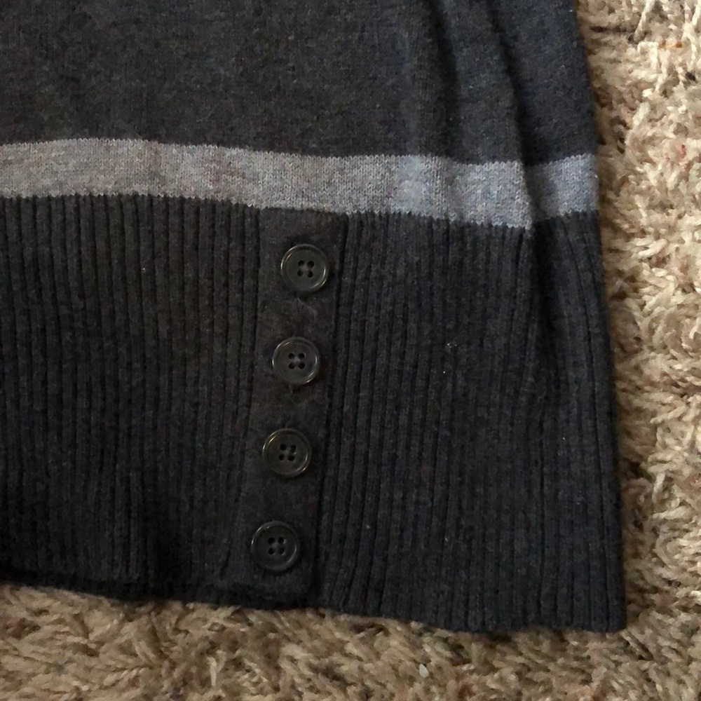 Sweater - Picture 3 of 3
